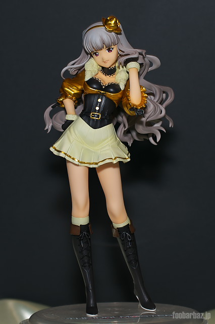 08megahouse01