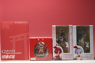 [買い物] figmaなのは，セイバー，桐葉，ヨルズ，あい，ディディー，ガランス，プレネールさん，SB-800，MB-D10