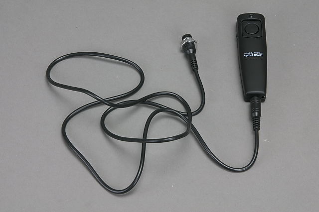 [撮影機材レビュー] Velbon Twin1 R4N